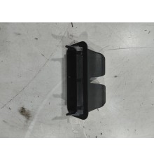 Накладка замка крышки багажника