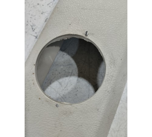 Обшивка стойки лобового стекла левая