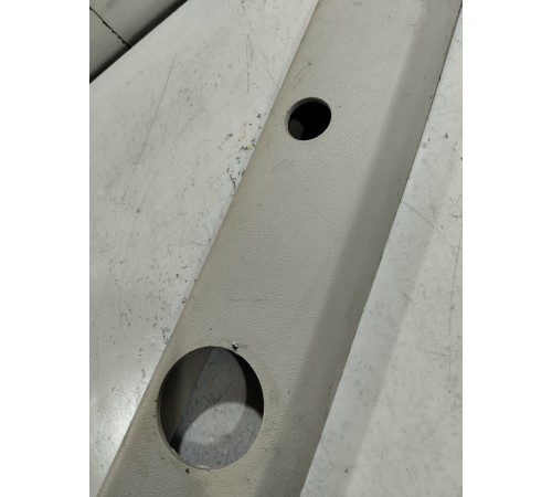 Обшивка стойки лобового стекла левая