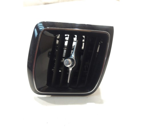 Воздушный дефлектор (правый)