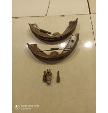 Тормозные колодки(задние правые)