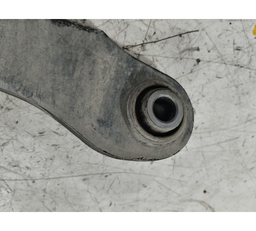 Рычаг подвески задний правый нижний