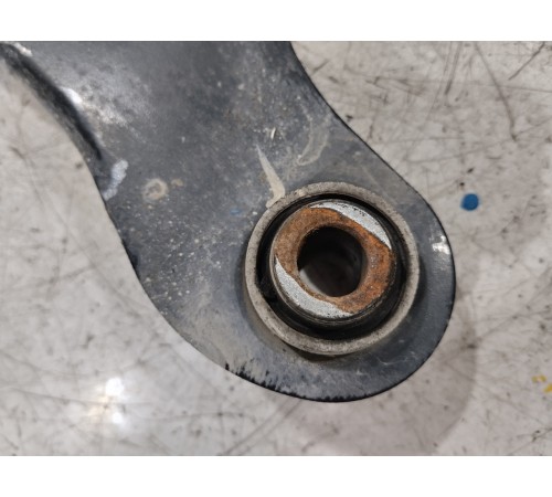 Рычаг подвески задний правый нижний