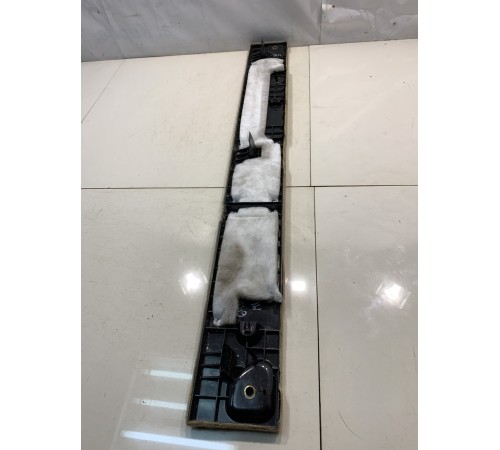 Обшивка багажника