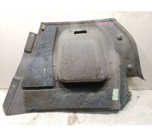 Обшивка багажника левая