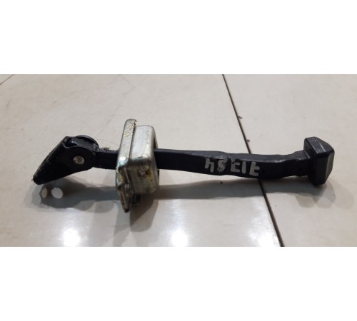 Ограничитель двери (задний, левый)