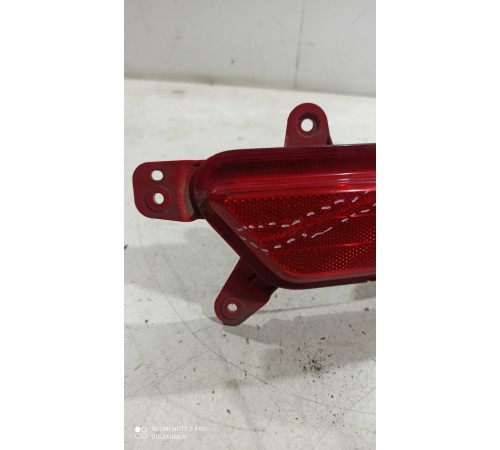 Фонарь в бампер противотуманный правый