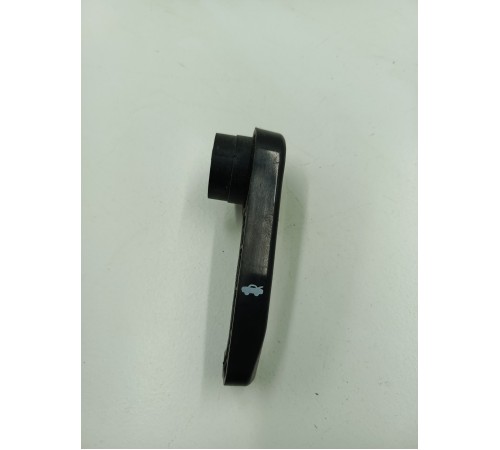 Ручка рычаг открывания капота