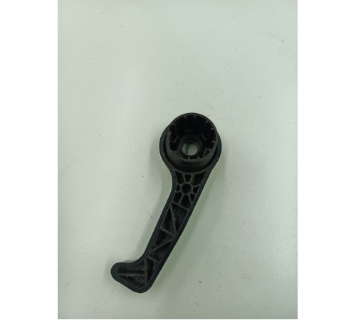 Ручка рычаг открывания капота