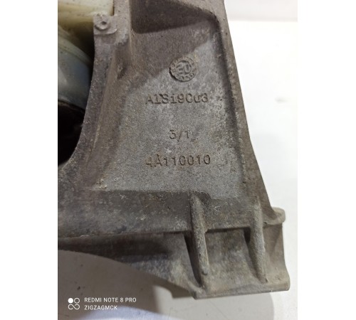 Крепление (подушка) двигателя