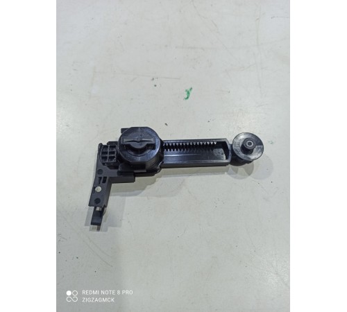 Амортизатор бардачка