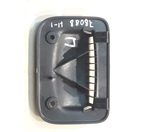 Пластик салона(правый)