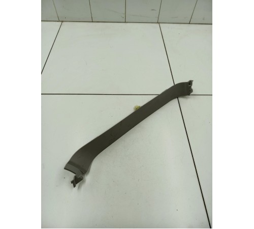 Обшивка багажника левая