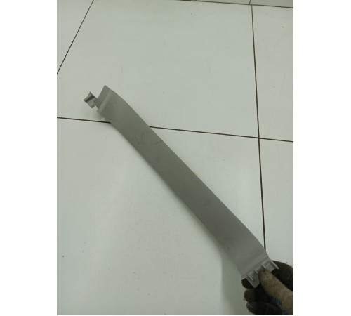 Обшивка багажника левая