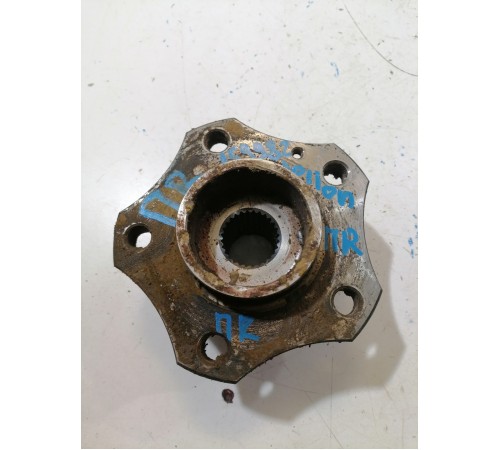 Ступица передняя правая