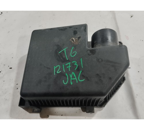 Крышка корпуса воздушного фильтра