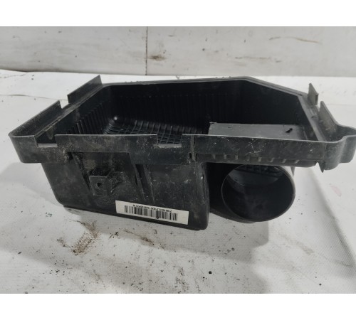 Крышка корпуса воздушного фильтра