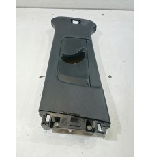 Обшивка центральной стойки левая верхняя