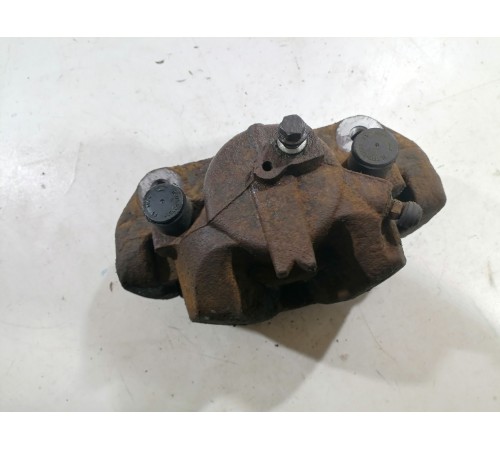 Суппорт передний левый