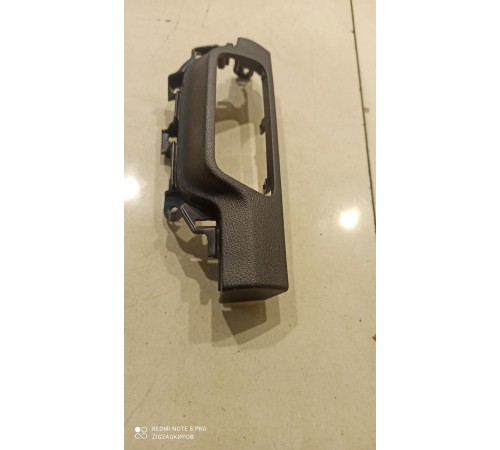 Накладка торпедо левая