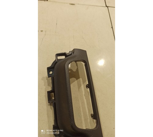 Накладка торпедо левая