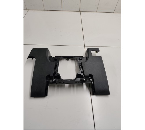 Накладка на торпедо (нижняя под рулем)