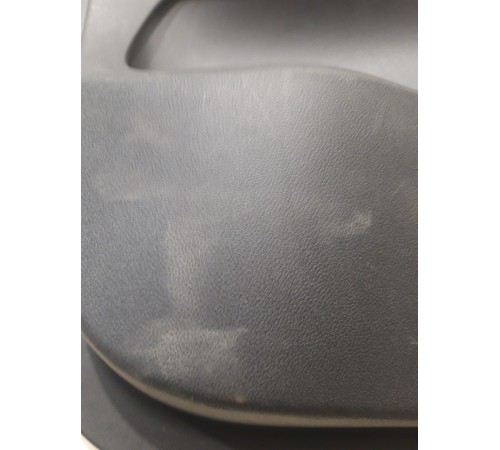 Обшивка двери (задняя правая)