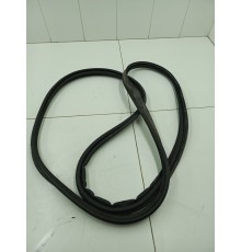 Уплотнитель крышки багажника