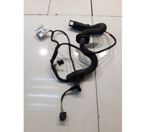 Электропроводка двери (задняя, правая)