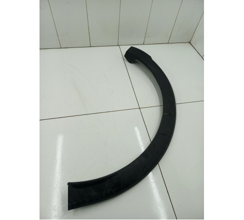 Накладка арки крыла задняя левая