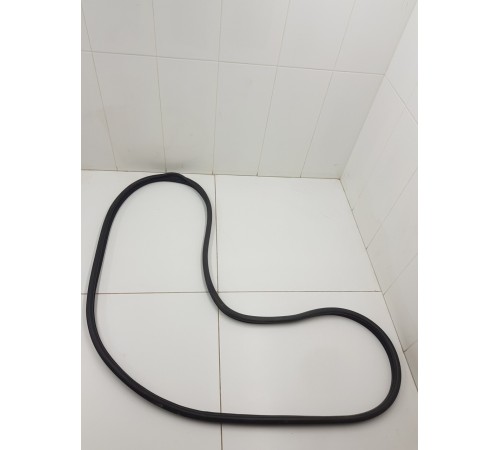 Уплотнитель двери задний правый