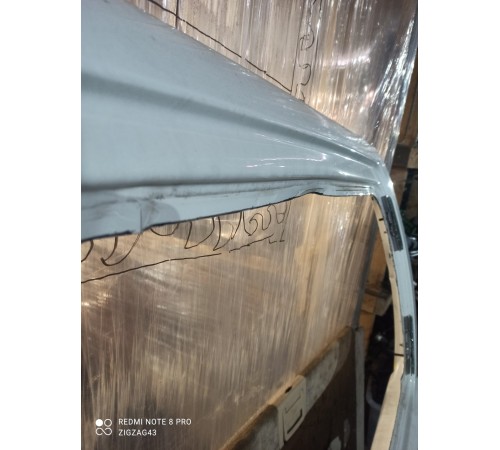 Дверь (средняя, левая)