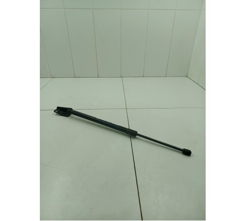 Амортизатор крышки двери багажника правый