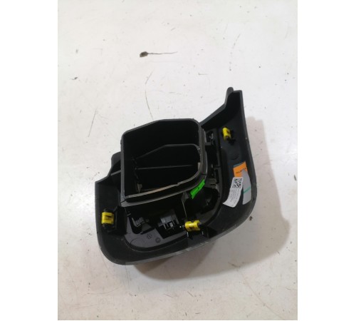 Дефлектор воздушный правый