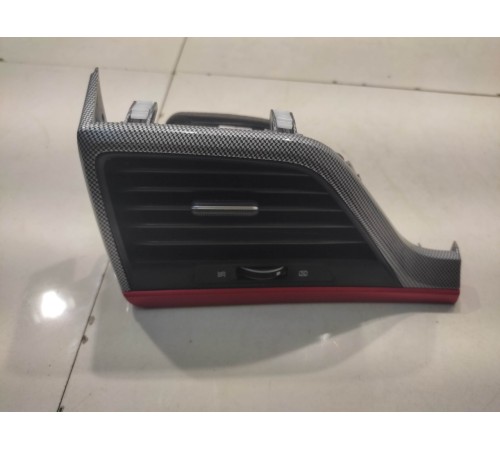 Воздушный дефлектор (левый)