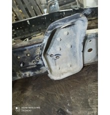 Кронштейн(крепление) амортизатора(правый)