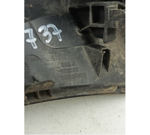 Накладка жабо правая