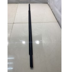 Уплотнитель двери (задний, левый, внешний)