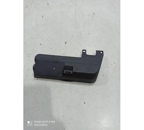 Крышка клеммы аккумулятора