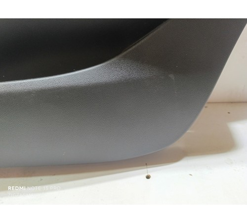 Обшивка двери задняя правая