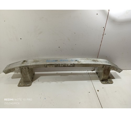 Усилитель  бампера передний