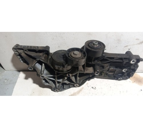 Кронштейн генератора