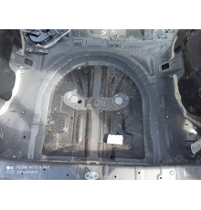 Ниша багажника