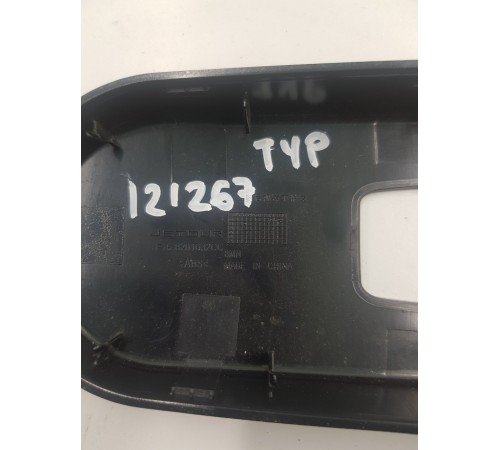 Накладка зеркала заднего вида салонное 