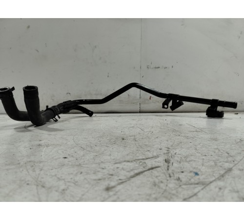 Патрубок системы охлаждения (металлический)