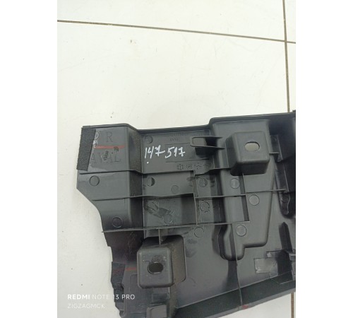 Обшивка багажника правая