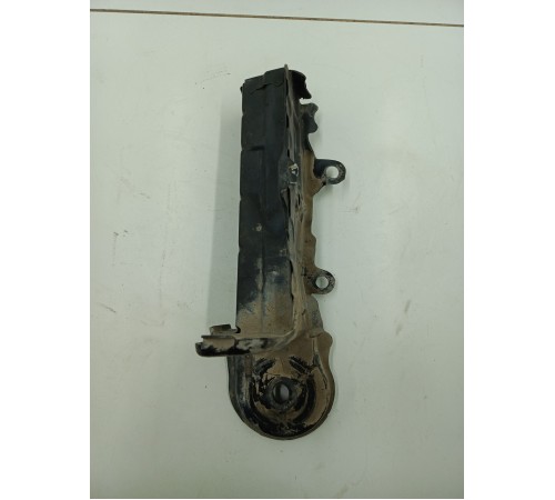 Кронштейн усилителя бампера левый