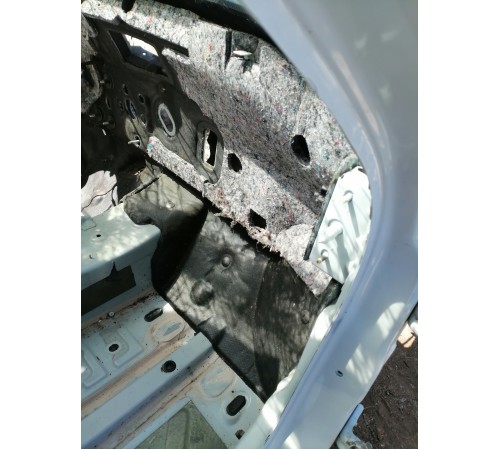 Лонжерон передний правый