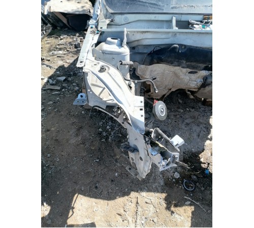 Лонжерон передний правый