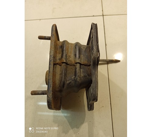 Кронштейн усилителя заднего бампера(левый)